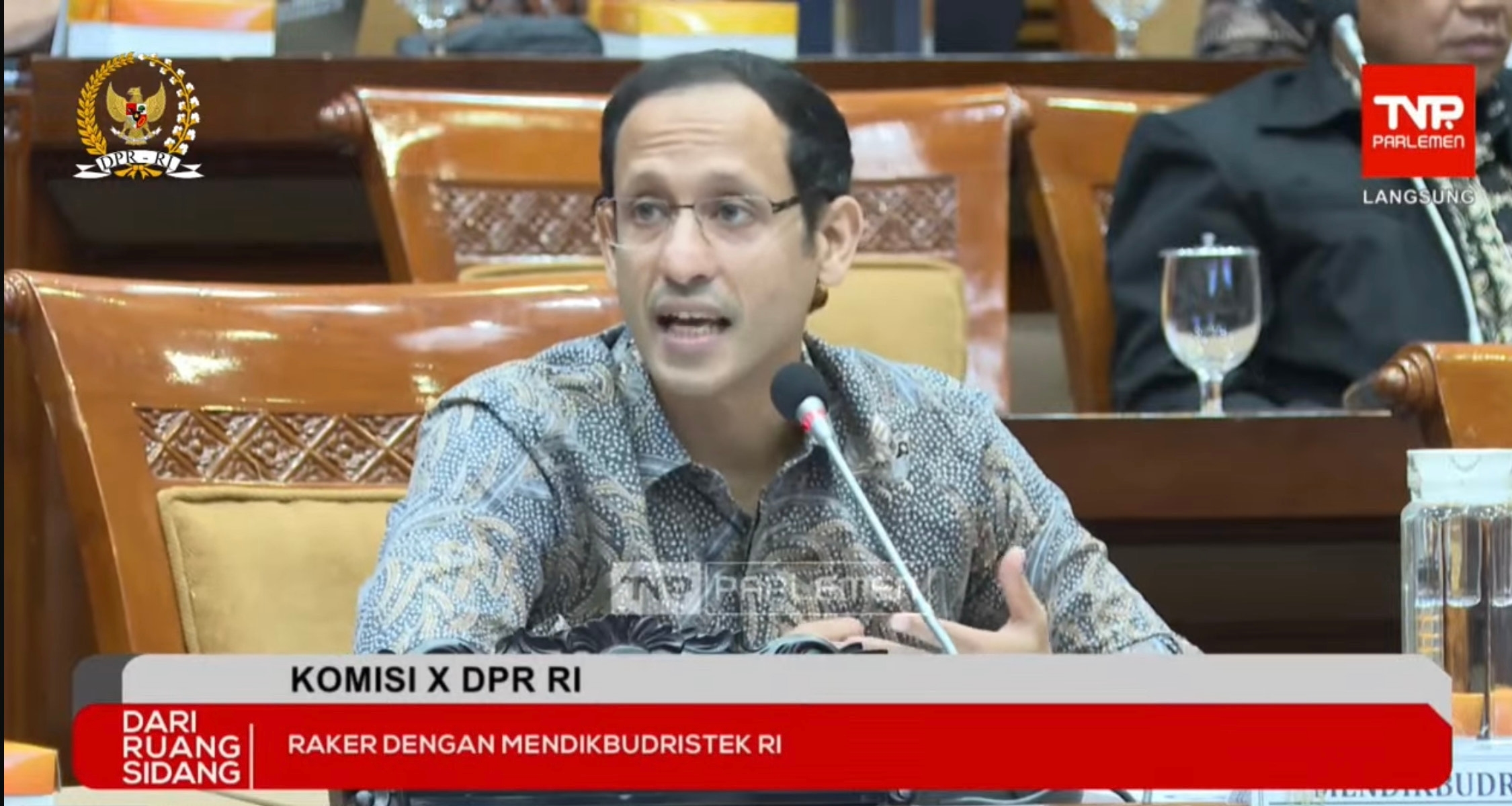 Jokowi Panggil Mendikbud Nadiem Makarim ke Istana, Bahas UKT?