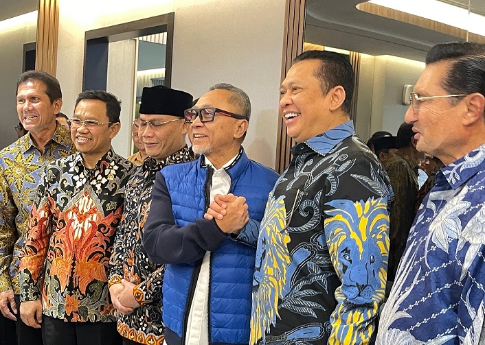 Silaturahmi Kebangsaan ke Markas PAN, Ketua MPR Dapat Wejangan dari Zulhas: Presiden Harus Dipilih Rakyat