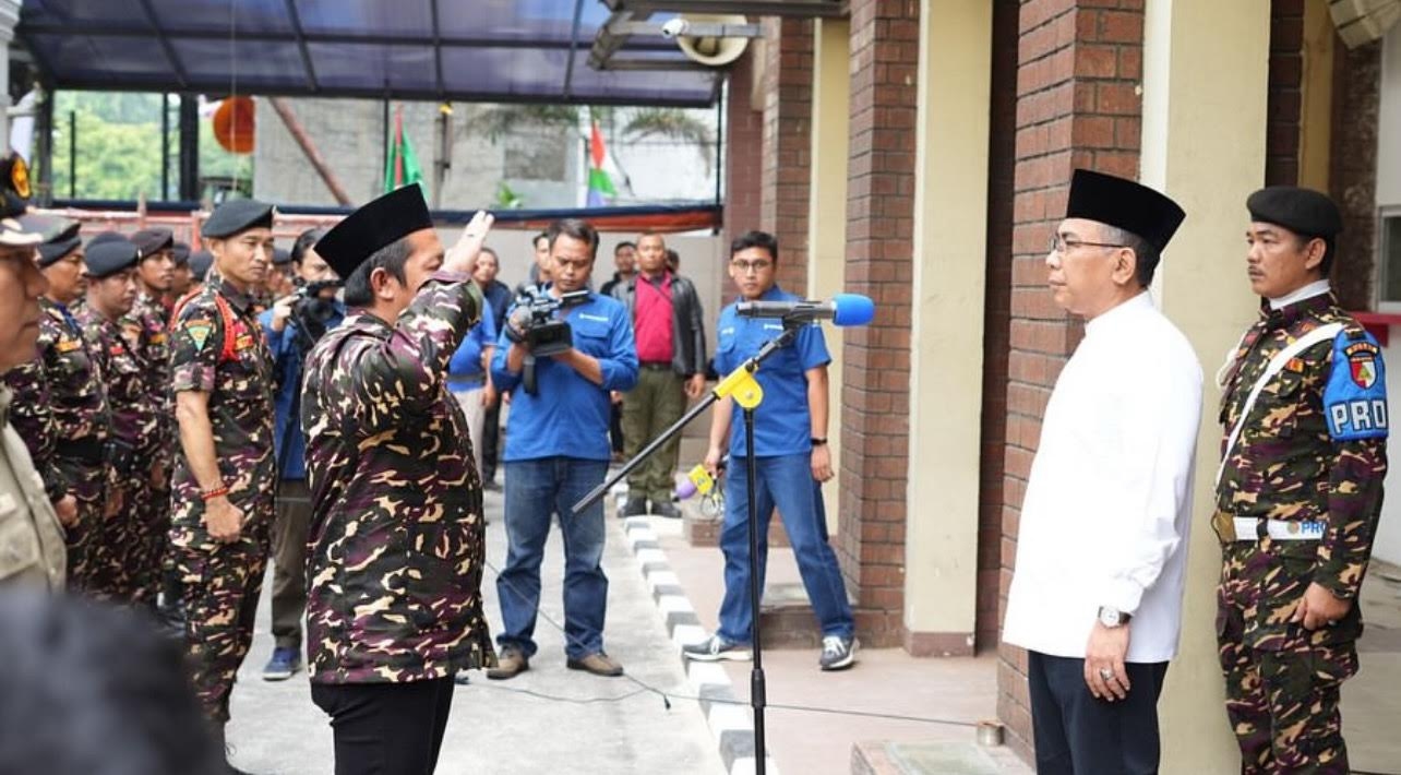 Ketum GP Ansor Pimpin Pasukan Siaga di Markas PBNU, Perintahkan Banser Tetap Satu Komando