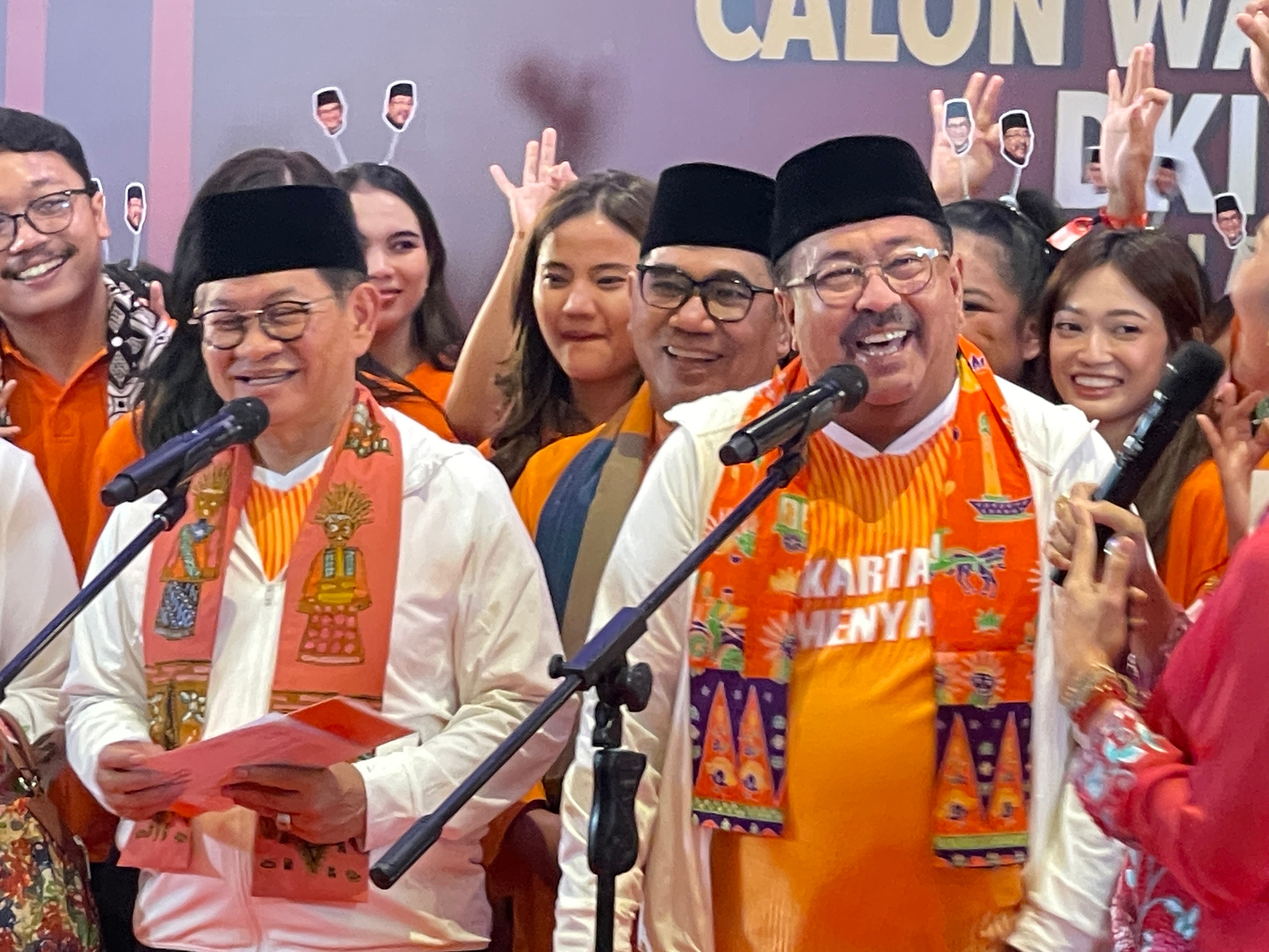 Warga Kebon Jeruk Nyatakan Dukungan untuk Pramono-Rano, Ini Harapannya