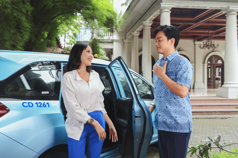 Pahlawan Sehari-Hari di Balik Kemudi Bluebird