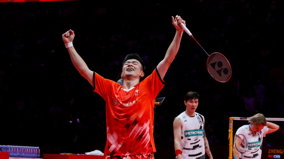 Manisnya Gelar Penutup Karier Sang Penguasa Ganda Campuran, Happy Retirement Zheng Si Wei!