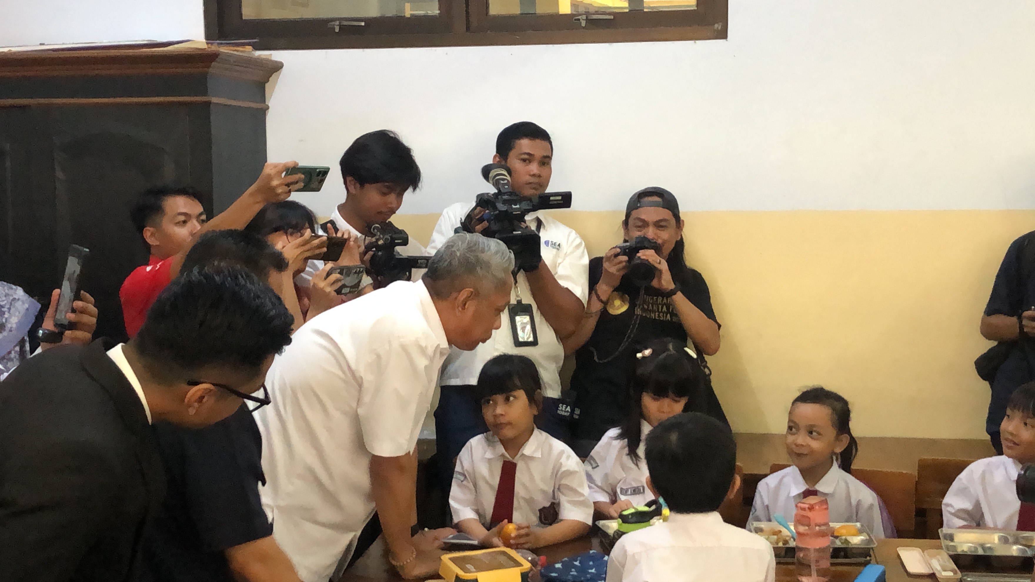 Wamensos Sebut Susu Tak Jadi Menu Harian Program Makan Bergizi Gratis