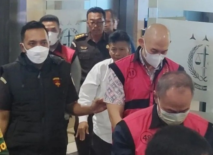 Ditangkap di Kalteng, Buronan Kasus Korupsi Impor Gula Langsung Ditahan