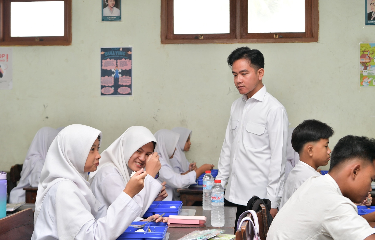 Wapres Gibran: Makan Bergizi Gratis Bantu Pelajar Hemat dan Sehat
