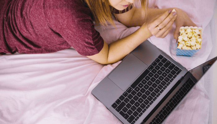 Mau Rebahan Sambil Nonton Film? Ini 15 Aplikasi Nonton Film Gratis yang Aman Selain LK21 dan Indoxxi