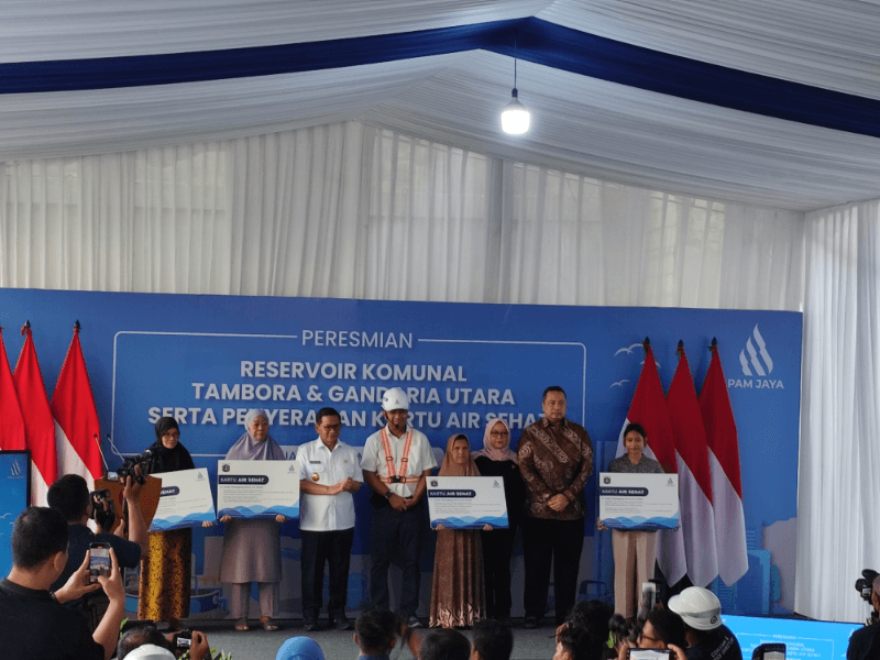 PAM Jaya Salurkan 300.000 Kartu Air Sehat, Pramono: Harga Lebih Murah