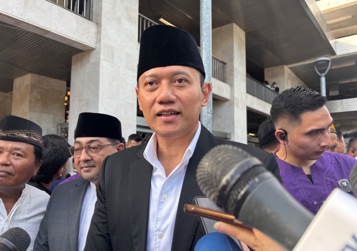 SBY Rayakan Lebaran di Cikeas, AHY Ikut Open House di Istana