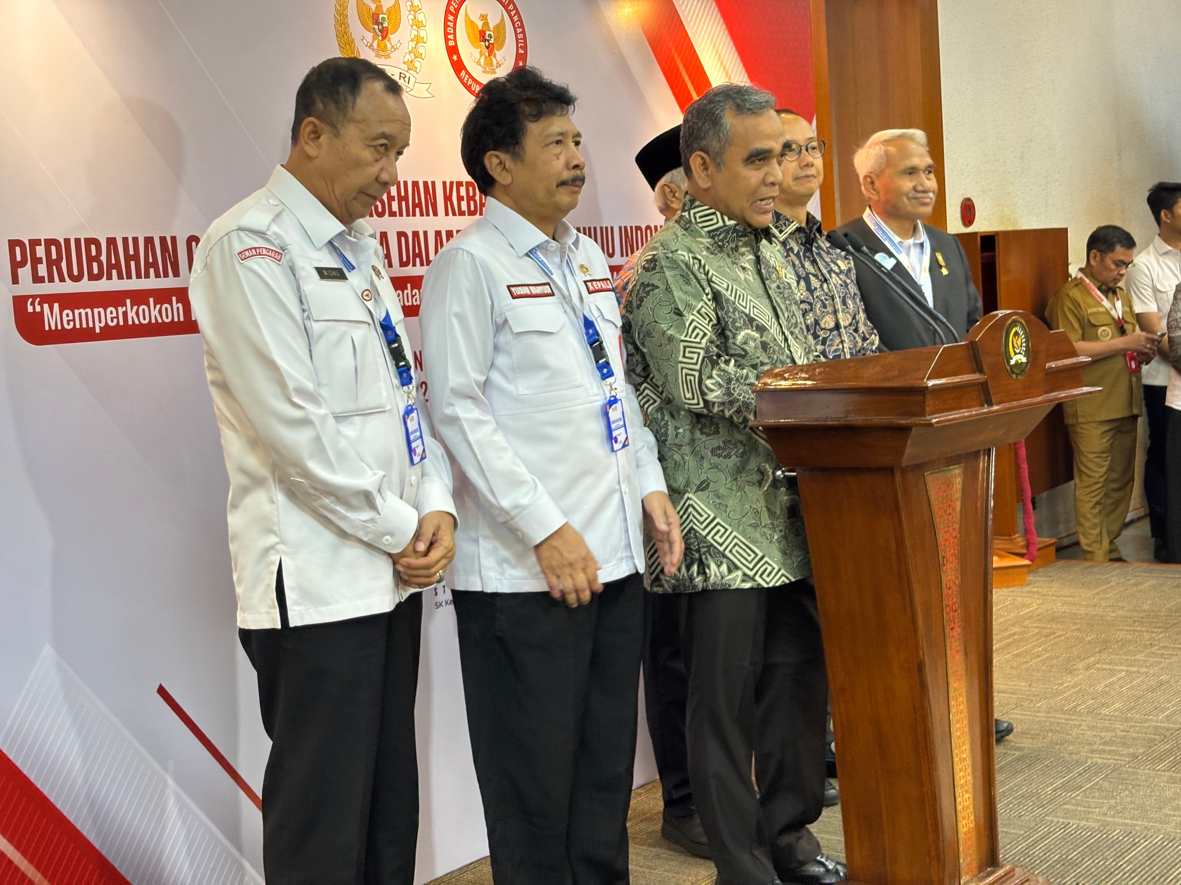 Prabowo dan Megawati Batal Hadir di Sarasehan Kebangsaan MPR