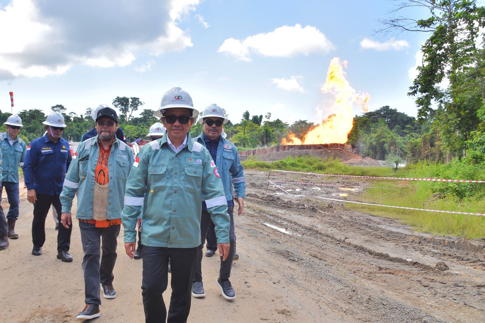 Bahlil Tekankan Pelibatan Kontraktor Lokal Dalam Proyek Gas di Blok Kasuri Papua