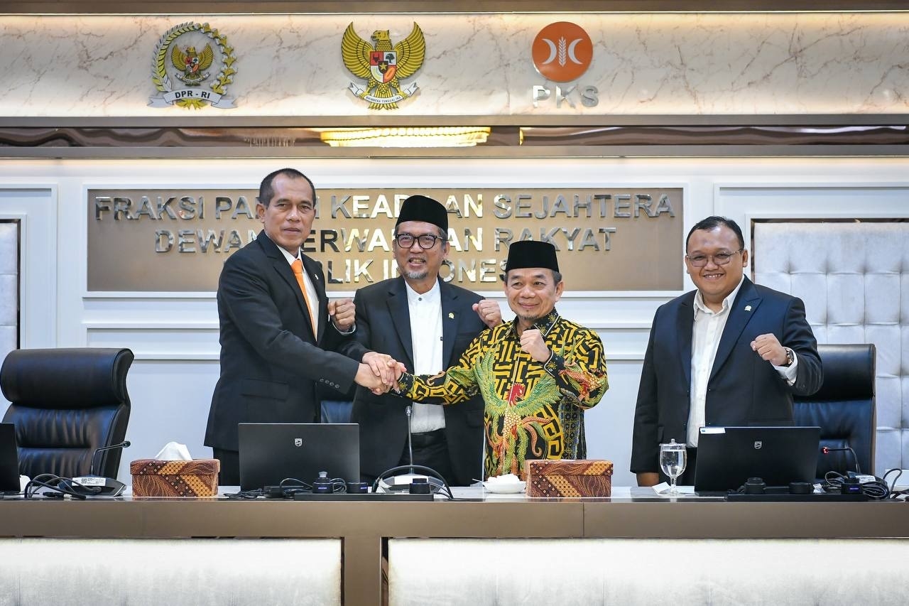 Abdul Kharis Gantikan Jazuli Juwaini, PKS Umumkan Struktur Fraksi dan DPP Baru