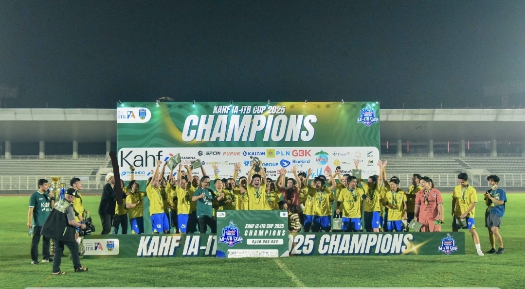 Final Kahf IA-ITB Cup 2025 Berakhir Dramatis dengan Kemenangan IAFI ITB