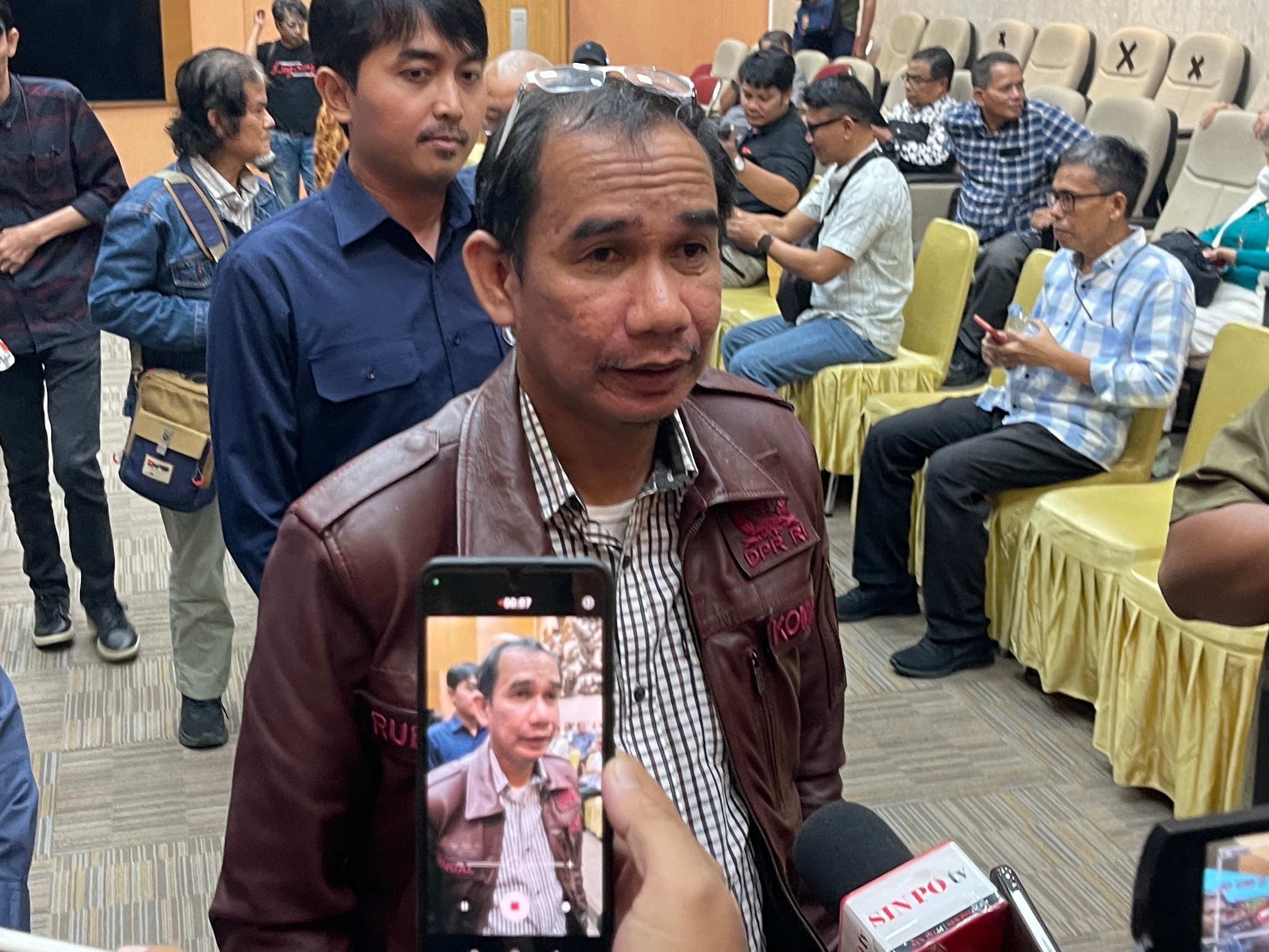 DPR Ingatkan Penyadapan Kejagung Harus Sesuai Proses Hukum: Jangan Sampai Langgar Privasi