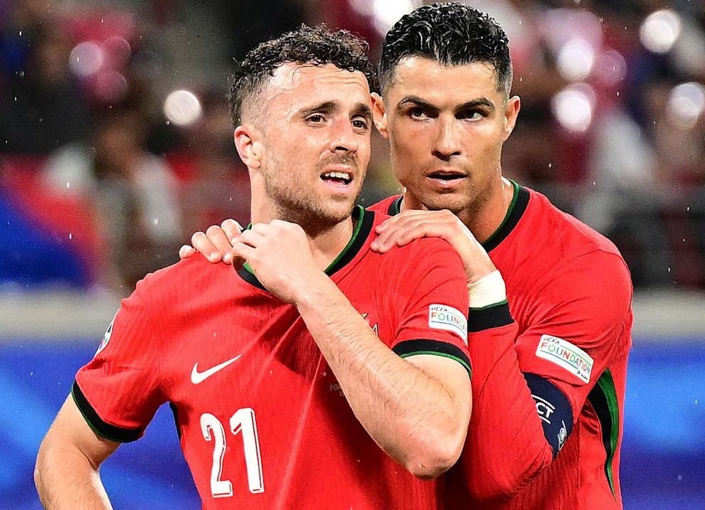Belum Sebulan Portugal Juara, Cristiano Ronaldo Sebut Kepergian Diogo Jota 'tak Masuk Akal'