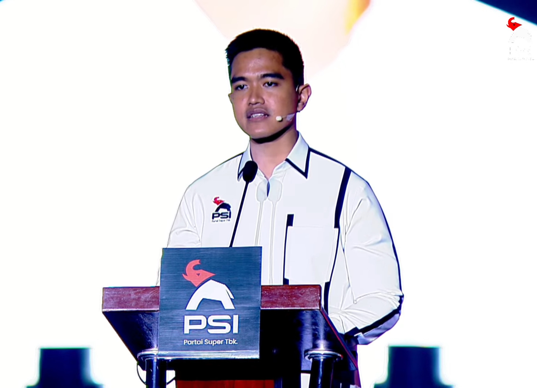 Di Depan Prabowo, Kaesang Sindir Pihak yang Nyinyir terhadap Program MBG dan Sekolah Rakyat