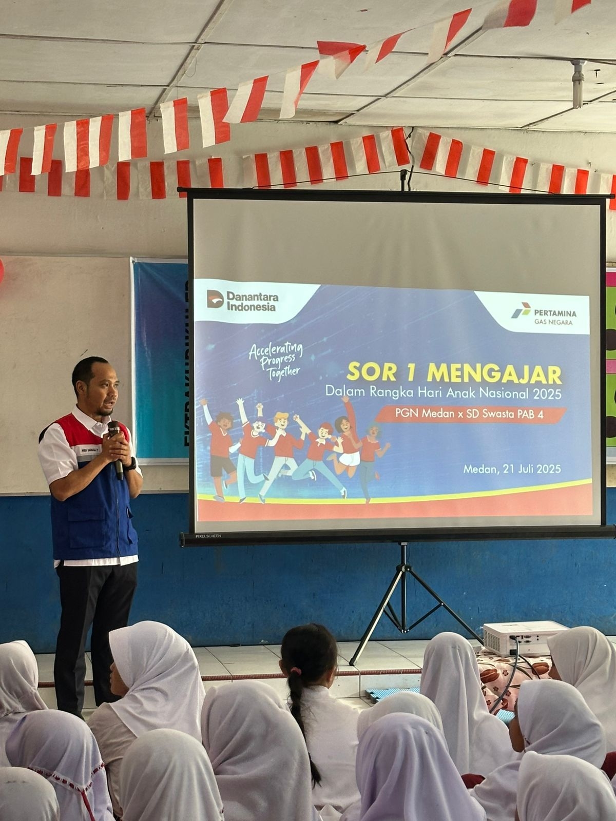 Momen HAN, PGN Tanamkan Nilai energi Bersih dan Karakter Positif ke Siswa SD