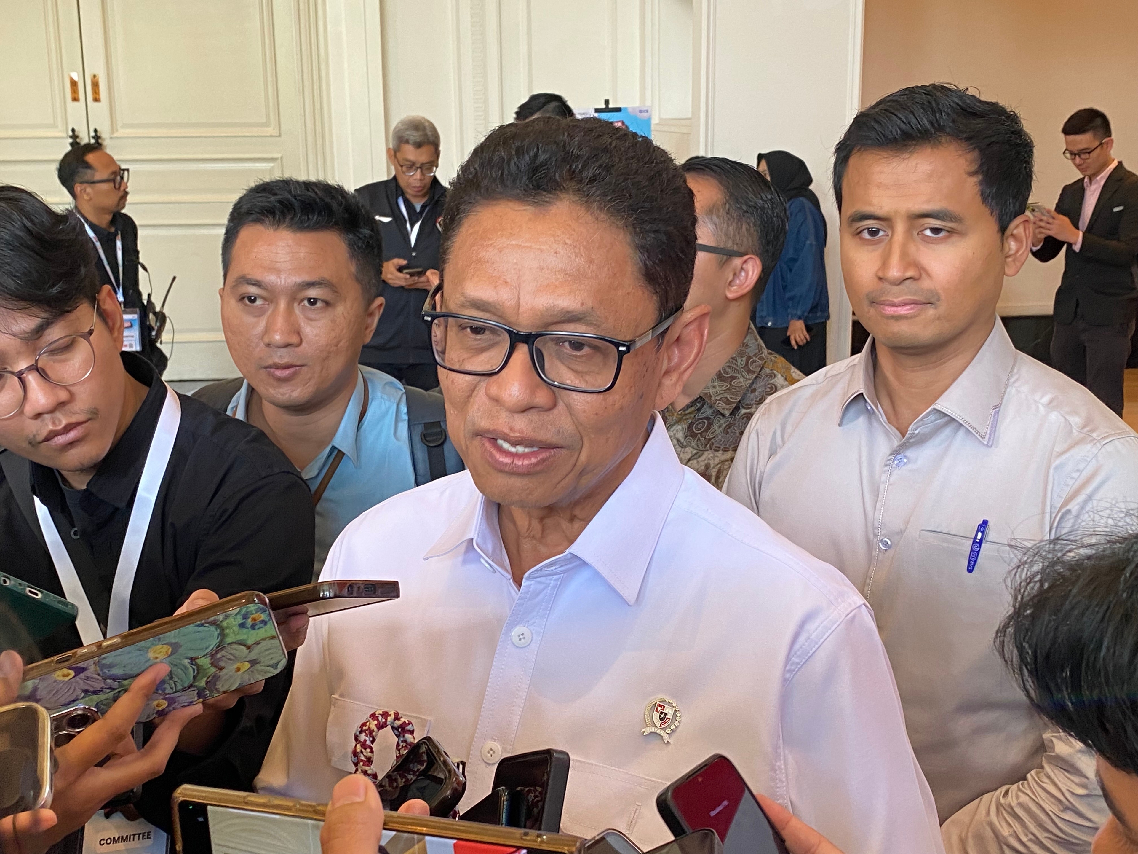 ESDM Bakal Evaluasi Izin Perusahaan Air Mineral Gunakan Air Tanah