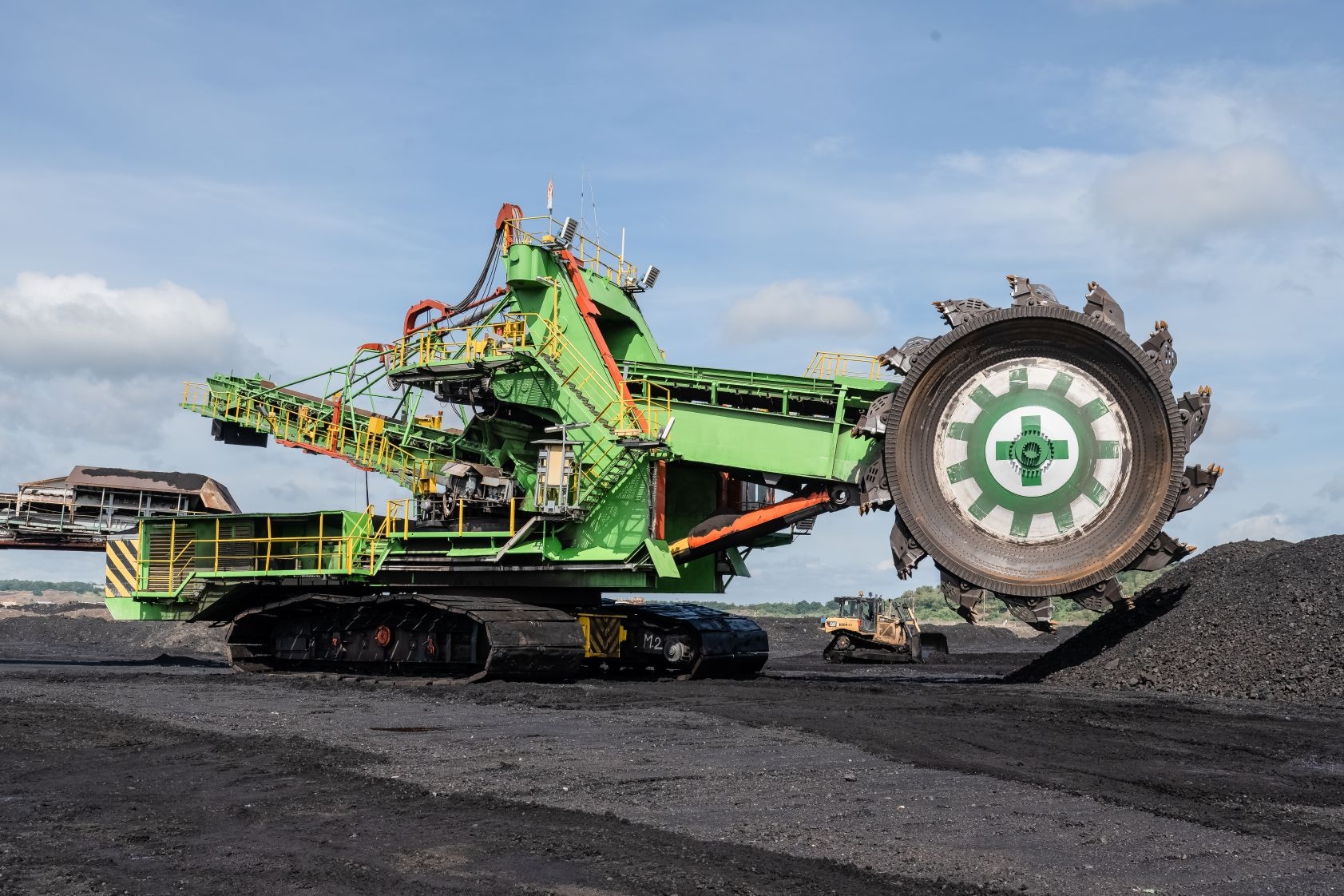 Kurangi Ketergantungan LPG Subsidi, PTBA Siapkan Briket Batu Bara Modern dan Ramah Lingkungan