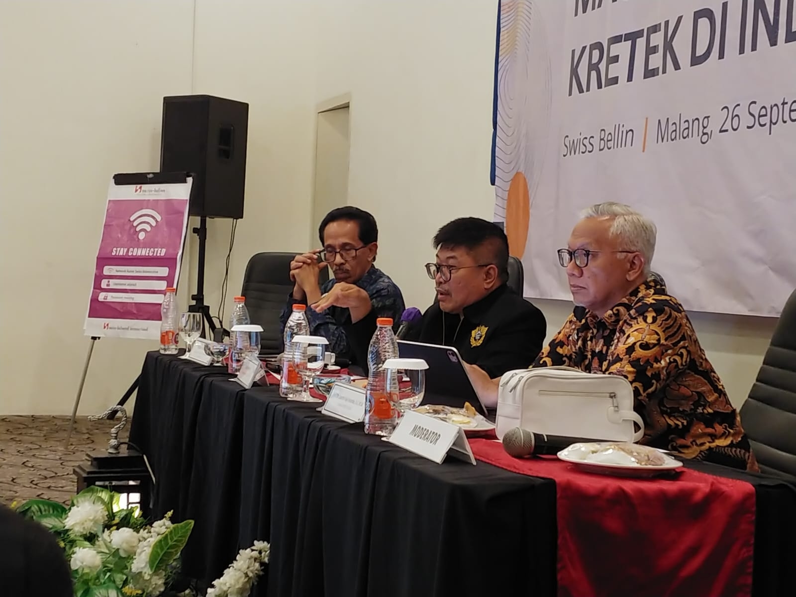 PPKE FEB UB Rekomendasikan Keseimbangan Regulasi untuk Lindungi Industri Kretek