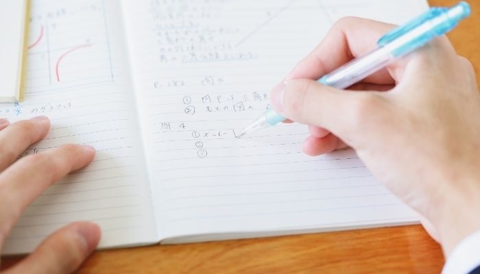 30 Contoh Soal TKA Matematika SMA 2025 Lengkap dengan Pembahasan dan Kunci Jawaban