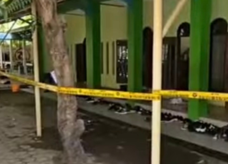 Ledakan Diduga Serangan Teroris Terjadi di SMAN 72 Kelapa Gading, Puluhan Siswa Luka Serius