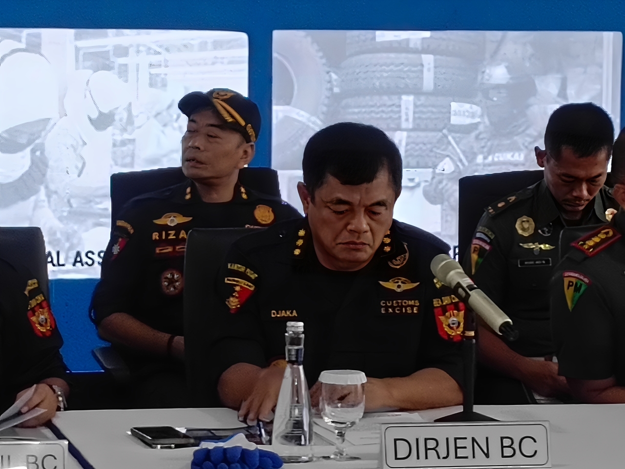 Ancaman Tegas Purbaya Bekukan Bea Cukai, Begini Respon Bos DJBC