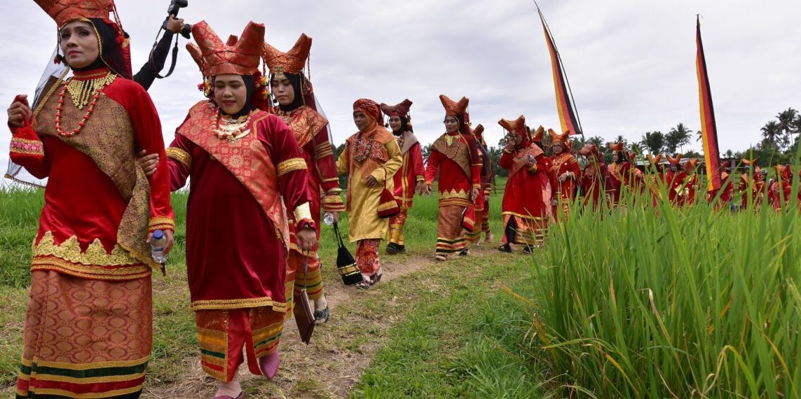 Apa Itu Budaya Matriarki? Pengertian, Ciri, dan Contohnya