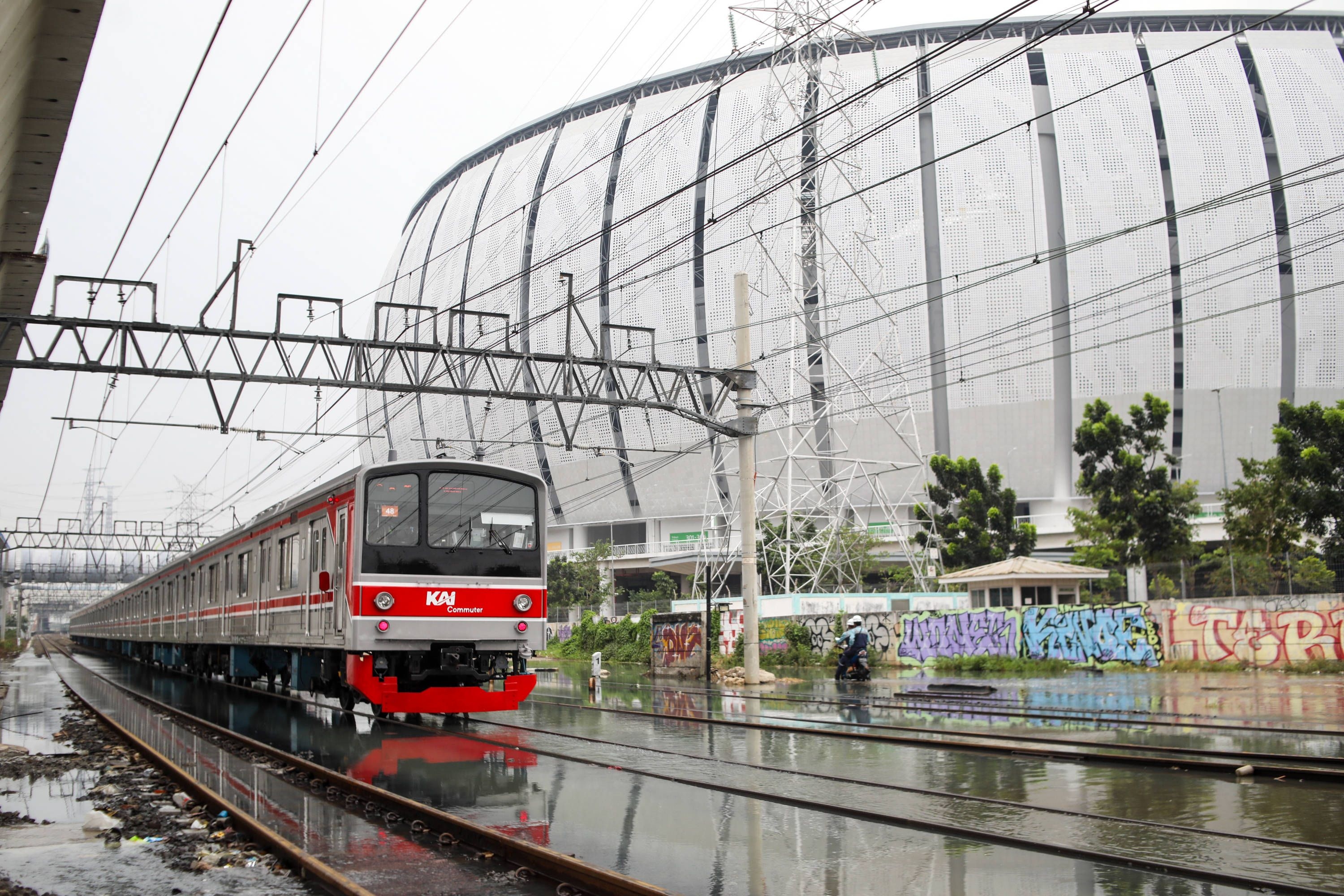 Pengguna Commuter Line 2025 Tembus 401 Juta, Naik 7 Persen