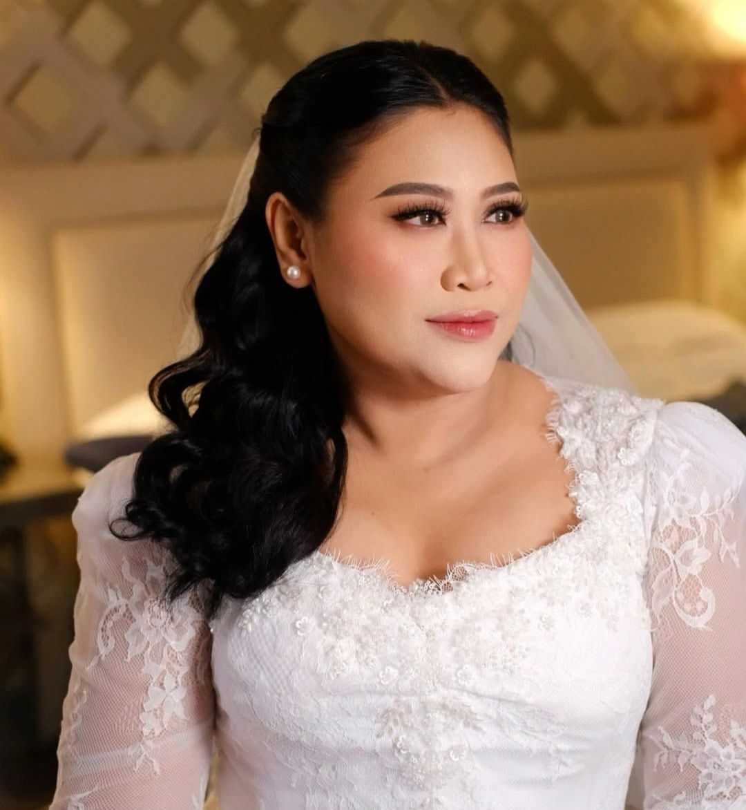 Alasan Boiyen Putuskan Bercerai dengan Rully 