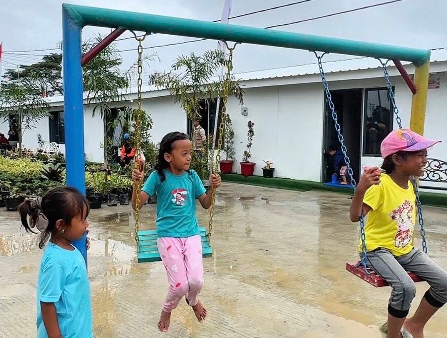 Warga Aceh Tamiang Mulai Tempati Hunian Sementara, Anak-anak Kembali Tertawa