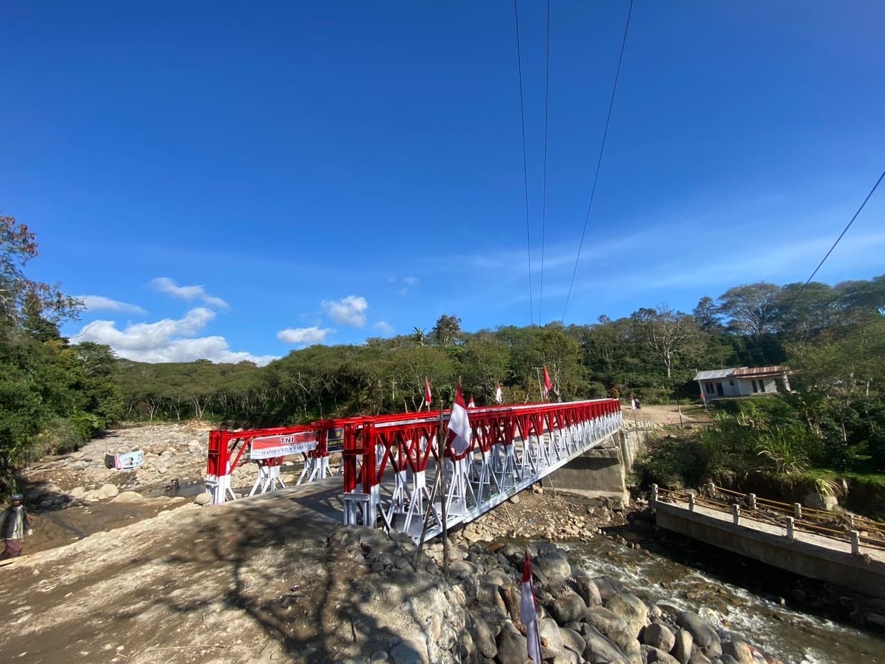 TNI Rampungkan Dua Jembatan Bailey di Aceh, Konektivitas Wilayah Mulai Pulih