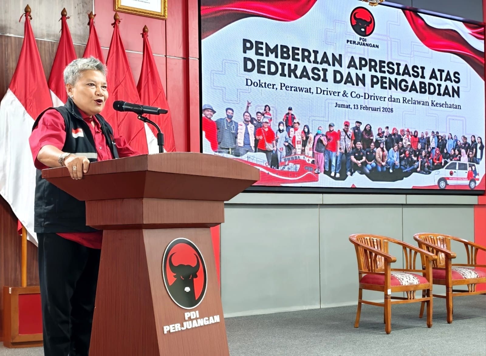 Ribka Tjiptaning Minta Relawan Kesehatan PDIP Kawal Layanan Peserta BPJS PBI