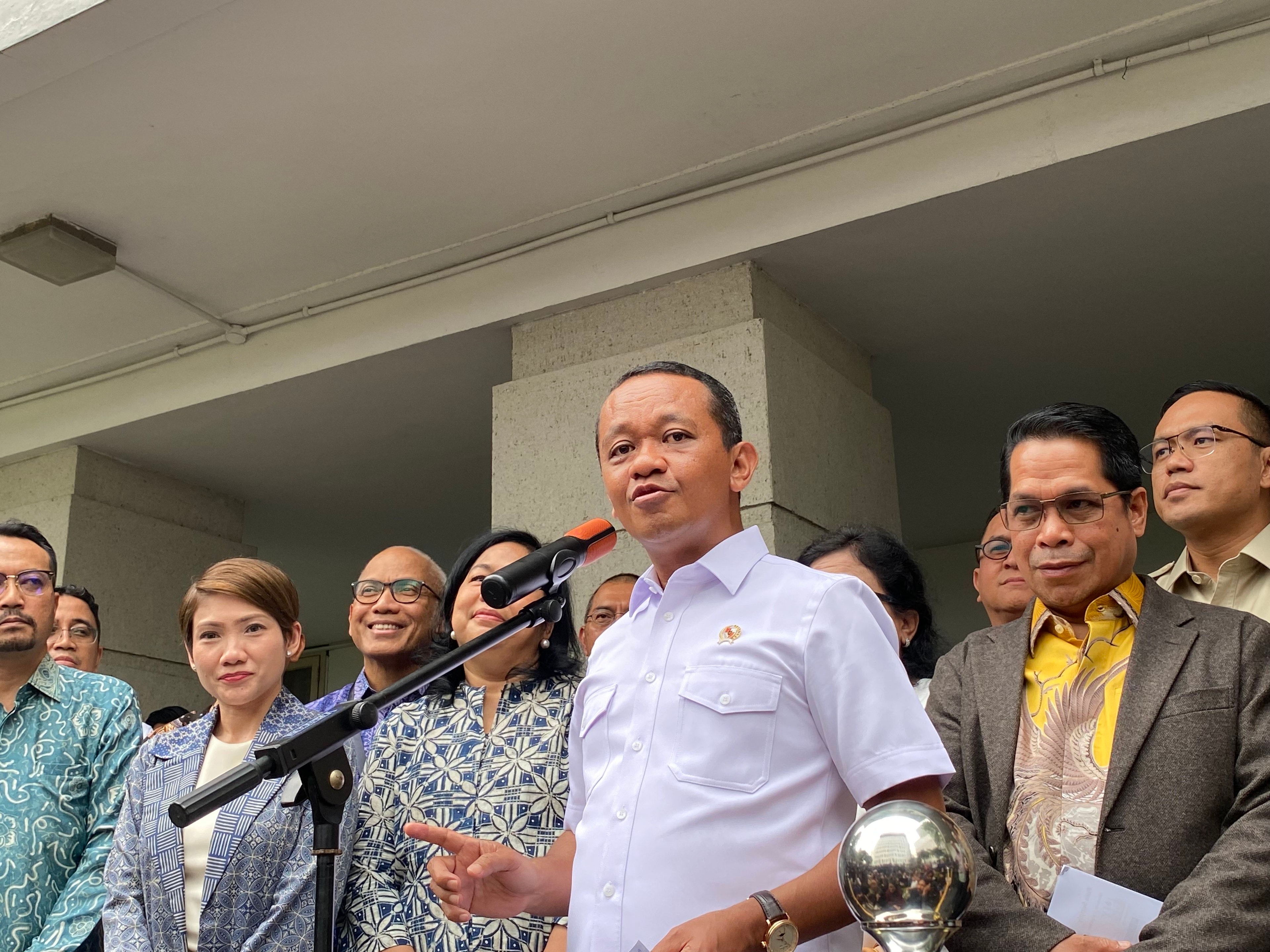 Bahlil: 205.968 Rumah Teraliri Listrik Lewat BPBL 2025