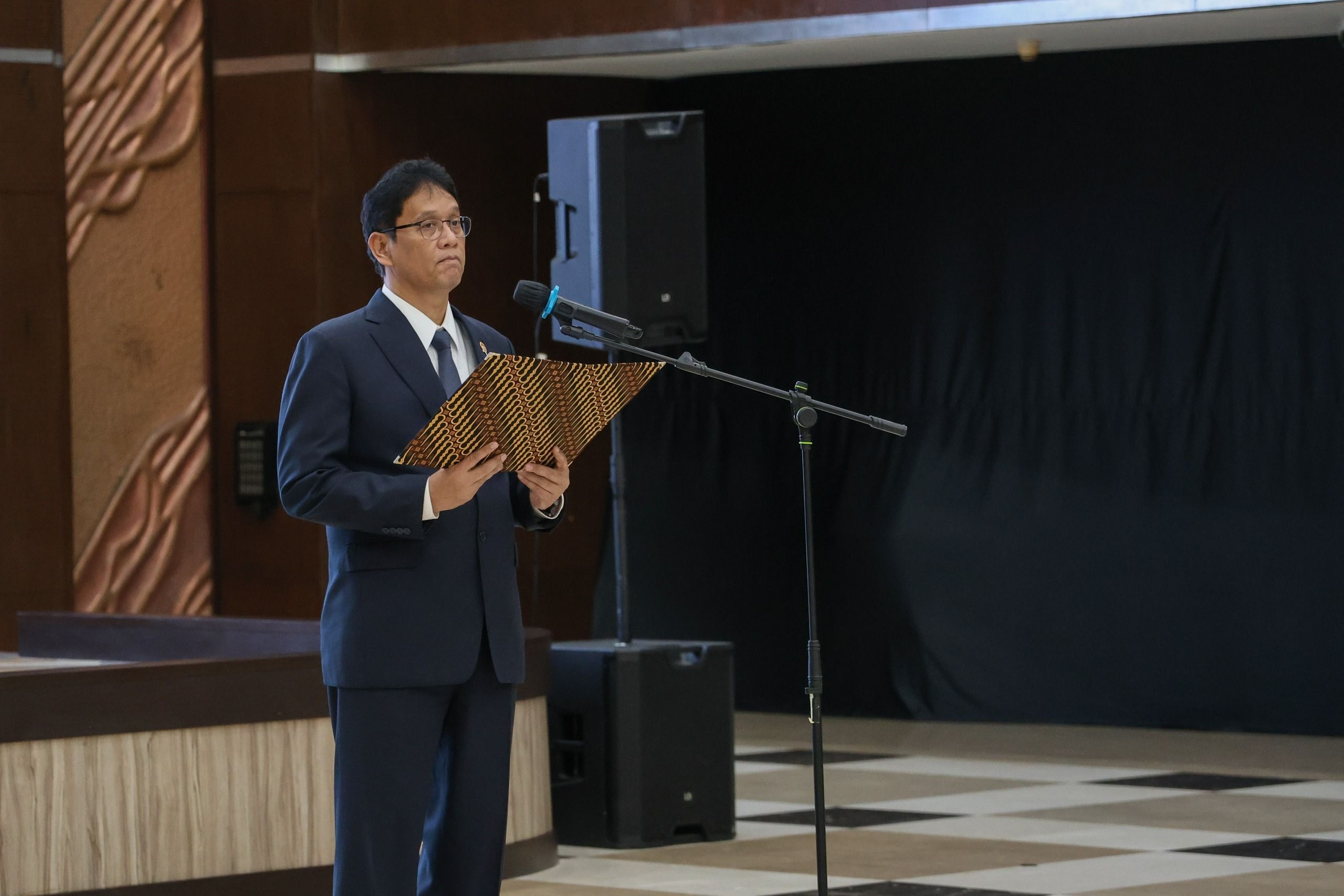 Lantik 4 Pejabat di Lingkungan DJP, Purbaya: Kepercayaan Dibangun Lewat Perilaku Transparan dan Akuntabel