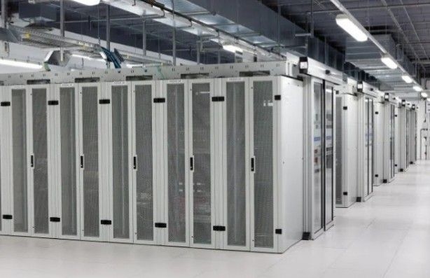 Intel Tak Sanggup Penuhi Permintaan Chip Pusat Data AI Global