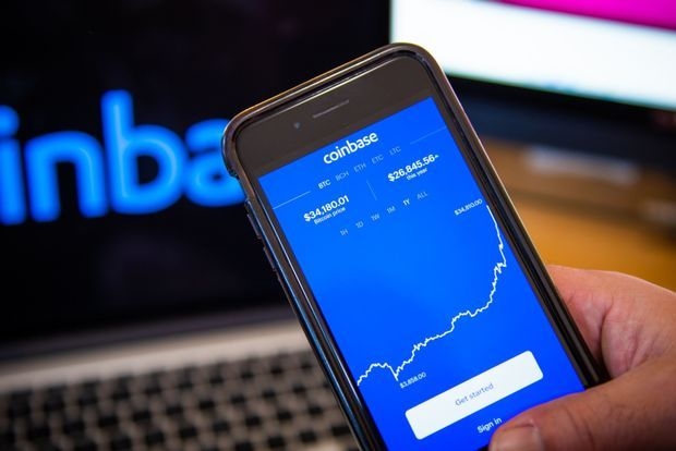 Isu CLARITY Act Memanas, Coinbase Bantah Ancaman Gedung Putih