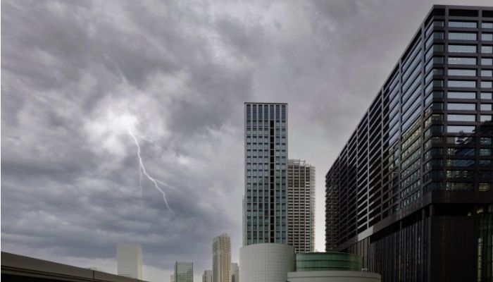 BMKG Prediksi Cuaca Ekstrem di Jabodetabek hingga Awal Februari 2026, Cek Daftar Wilayah Rawan