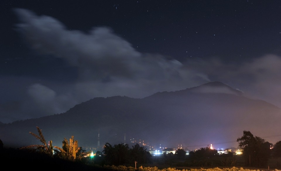 SAR: 8 Orang Pendaki Tersesat di Gunung Marapi