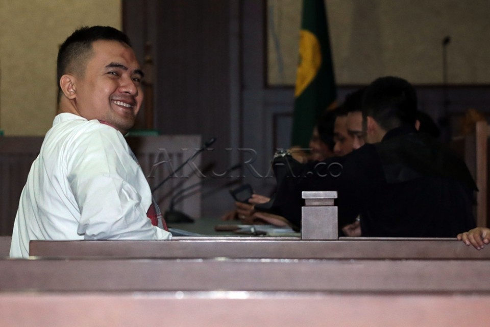 Bakal Lama Mendekam Dipenjara, Kapan Bang Ipul Nikah Lagi?