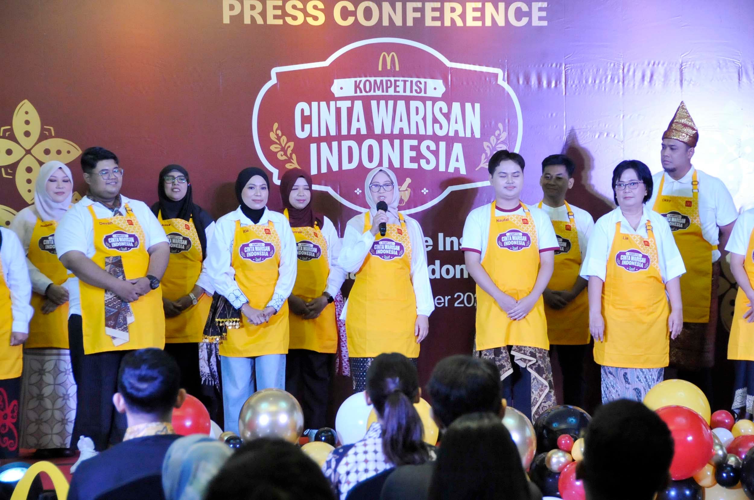 Penampilan para peserta yang lolos Kompetisi Cinta Warisan Indonesia saat konferensi pers di Jakarta, Rabu (28/10/2026). AKURAT.CO/Sopian