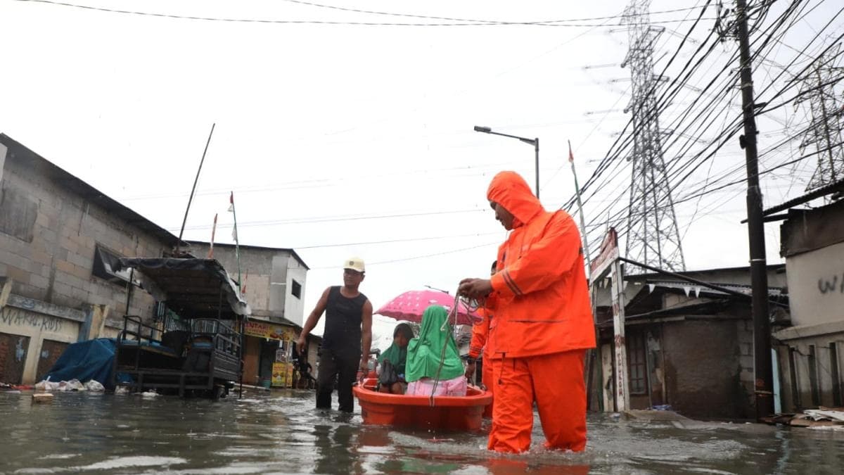 BMKG Ingatkan Potensi Banjir Rob di Pesisir Utara Jakarta, Warga Diminta Waspada