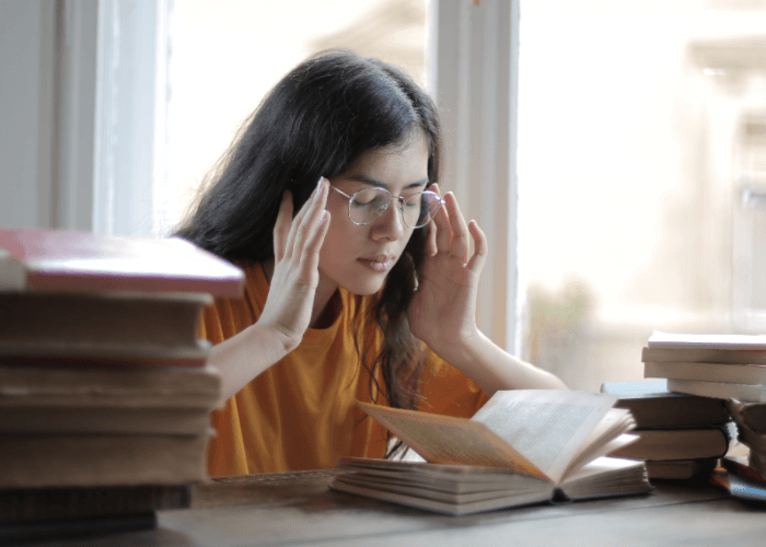 Kenali Penyebab Sakit Kepala Tegang, PAFI Berikan Solusi Pengobatan