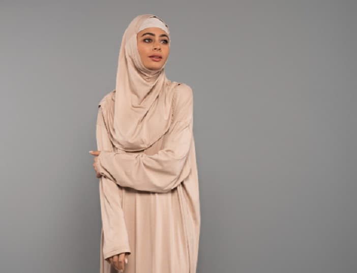 10 Warna Baju Lebaran yang Lagi Tren Tahun 2024