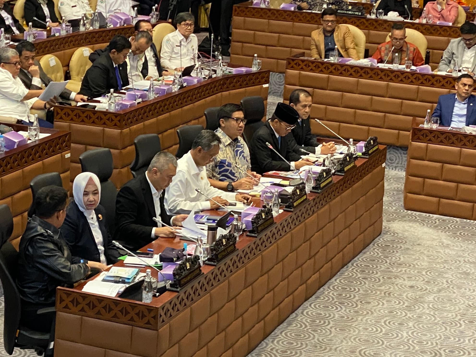 Menteri PKP Maruarar Sirait Usul Tanah Sitaan Koruptor Dilelang Murah ke Rakyat