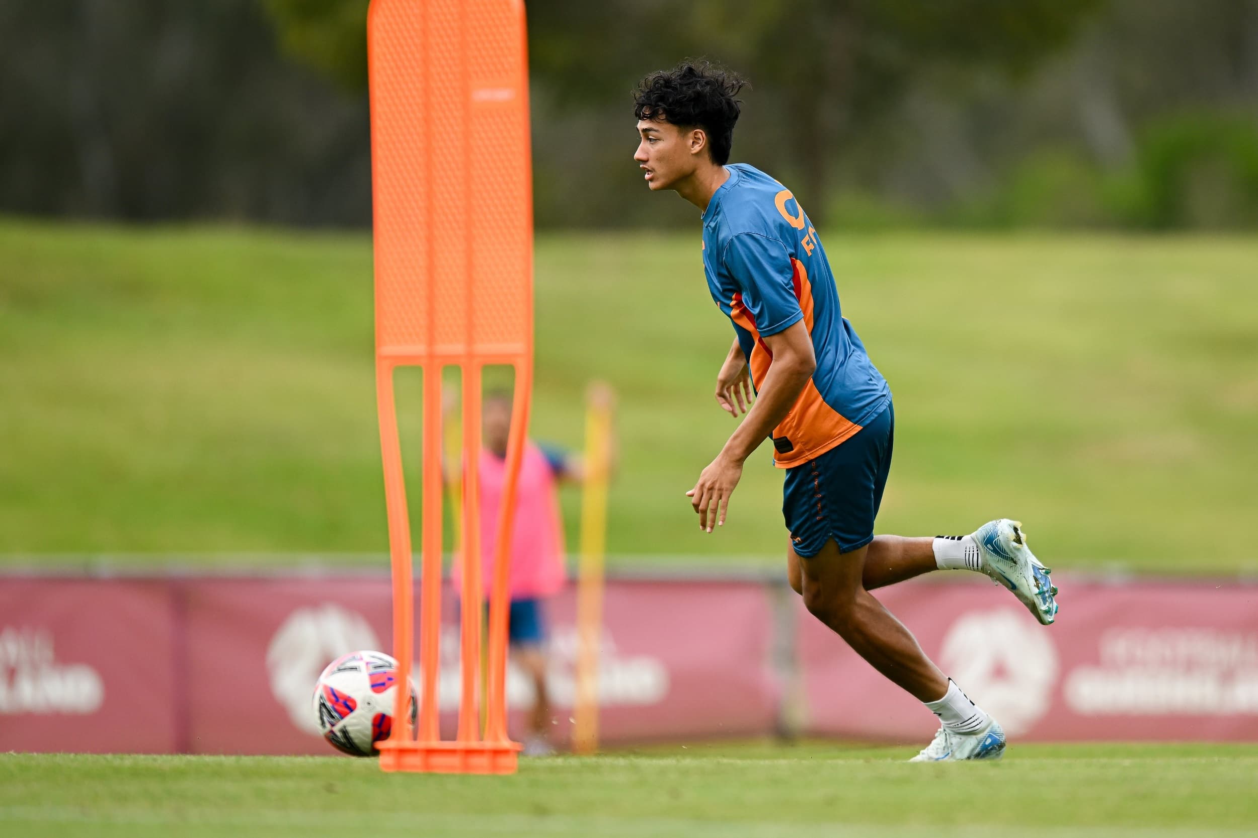 Brisbane Roar Resmi Lepas Rafael Struick Usai Kontrak Berakhir