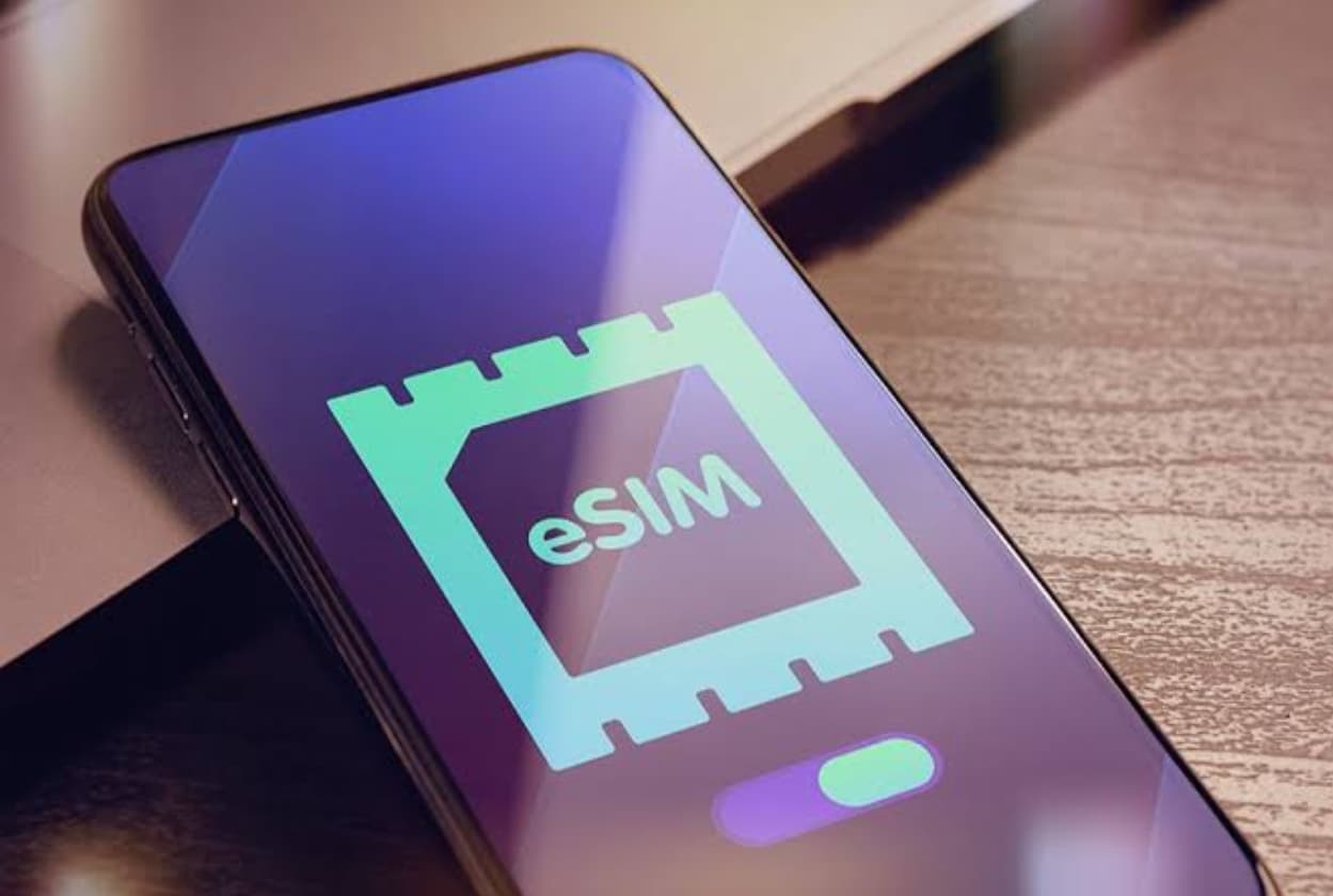 Pakar: Transformasi ke eSIM Bukan Solusi Utama Atasi Kejahatan Digital