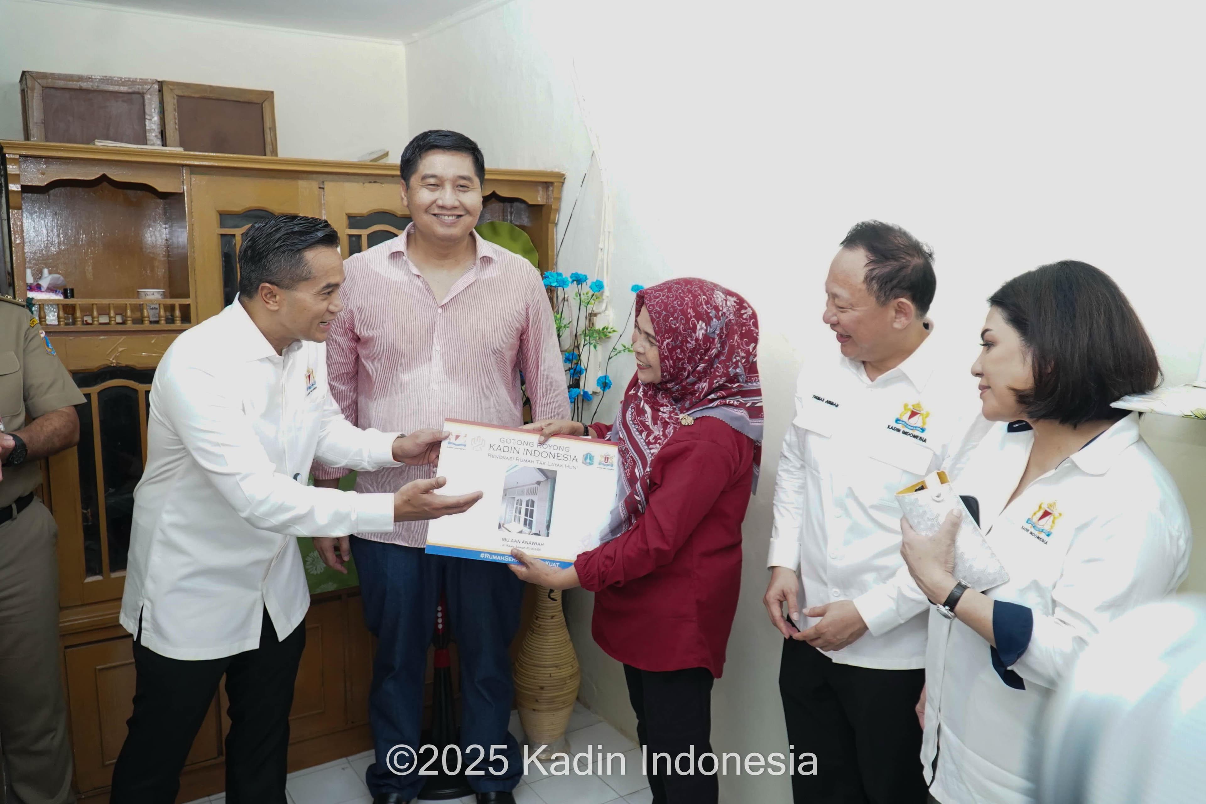 Tanpa Bantuan APBN, Kadin Renovasi 500 Rumah Tak Layak Huni