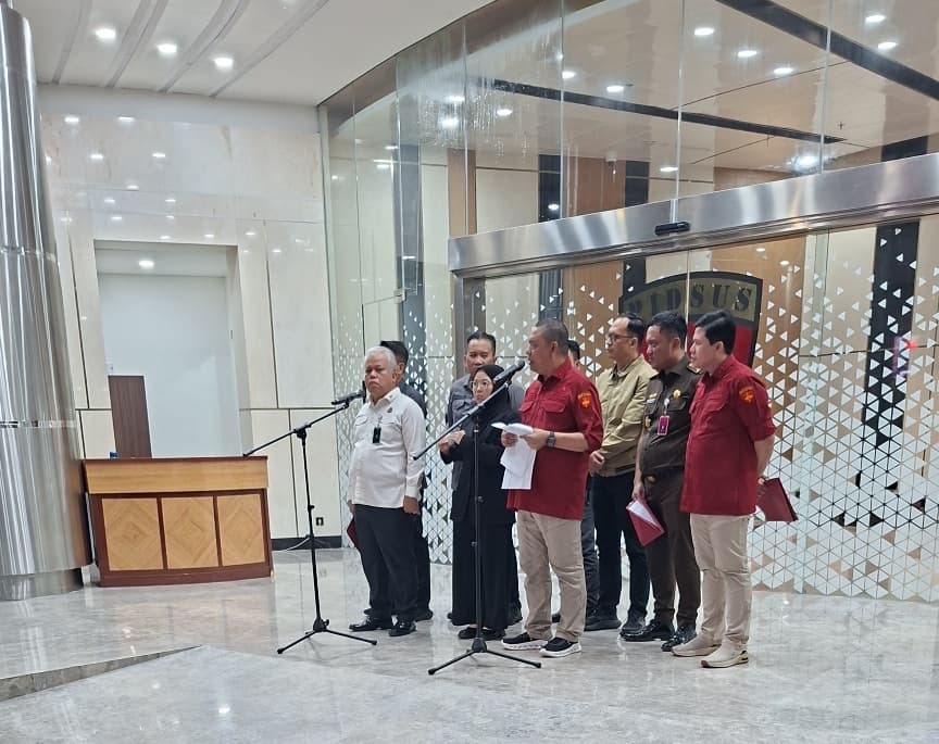 Kejagung Tetapkan Bos Sritex Serta Mantan Petinggi Bank BJB dan Bank DKI sebagai Tersangka