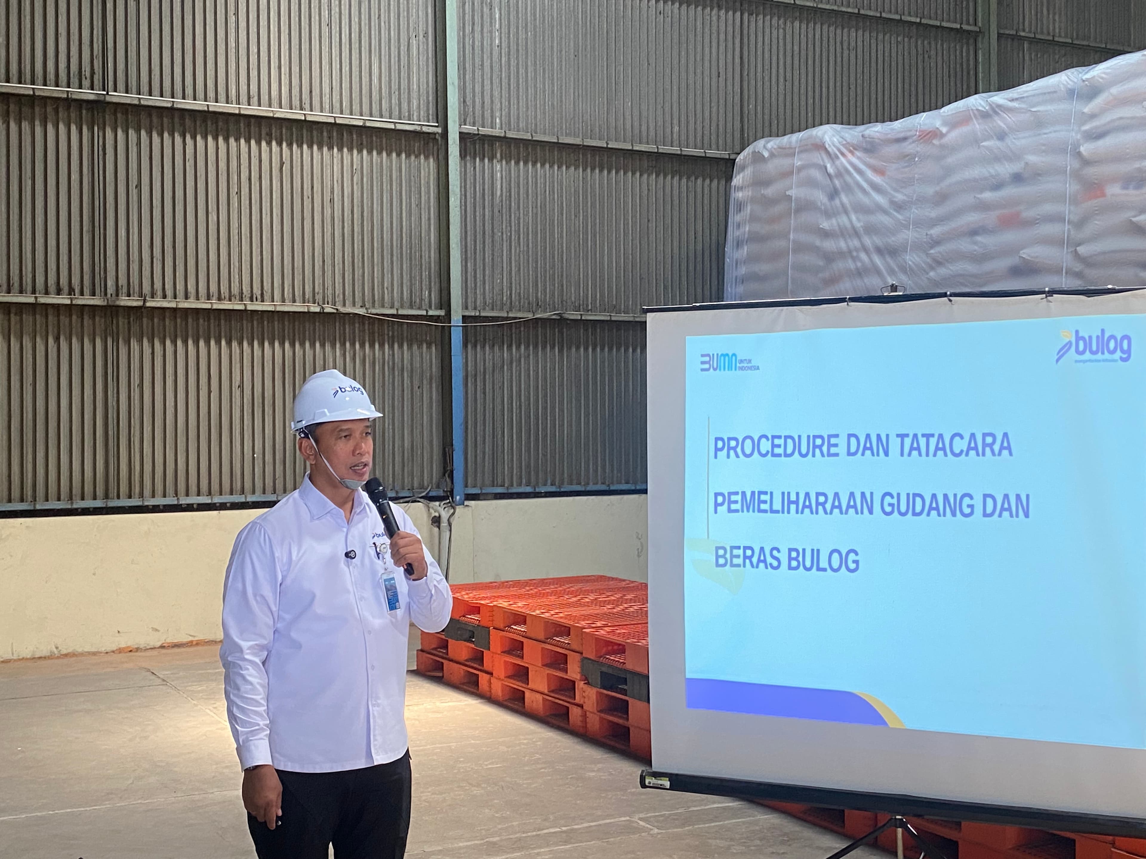 Terapkan Perawatan Ketat, Bos Bulog Sebut Kualitas Beras Impor 2024 Terjaga