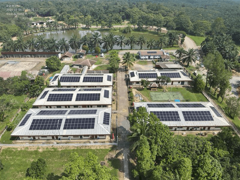  MedcoEnergi Pasang 1.500 PLTS Atap di Blok Corridor, Kurangi Emisi 934 Ton CO₂e per Tahun